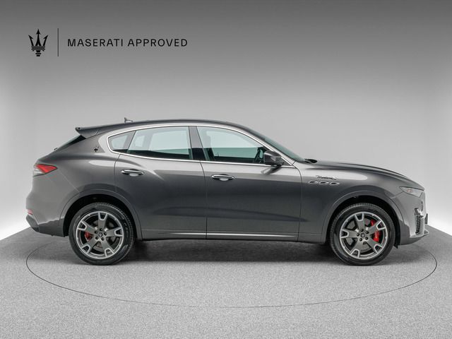 MASERATI Levante Modena S 1.HAND + PANO + MY23