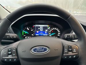 FORD Kuga 2.5 Duratec PHEV  *AHK*LED*DAB*