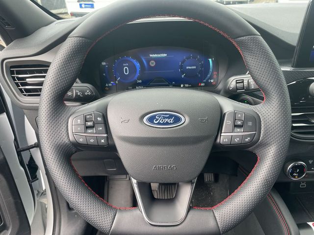 FORD Kuga 1.5 EcoBoost ST-LINE