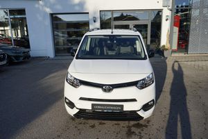 TOYOTA Proace City Verso 1.2 *KAMERA* *AHK* 7-SITZER