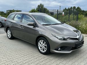 TOYOTA Auris Touring Sports