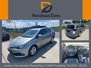 TOYOTA Auris Touring Sports