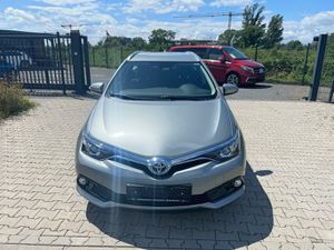 TOYOTA Auris Touring Sports