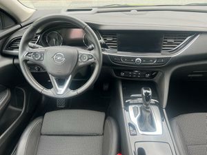 OPEL Insignia 2.0 D Elegance Aut. Navi+Led+Kamera