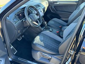 VW Tiguan Allspace 2.0 TSI R-Line 4Motion Aut. Navi