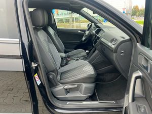 VW Tiguan Allspace 2.0 TSI R-Line 4Motion Aut. Navi