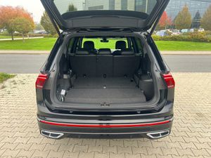 VW Tiguan Allspace 2.0 TSI R-Line 4Motion Aut. Navi