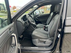 VW Tiguan Allspace 2.0 TSI R-Line 4Motion Aut. Navi