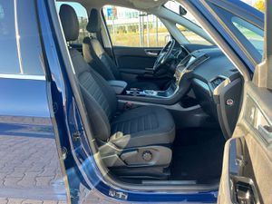 FORD Galaxy 2.0 EcoBlue Titanium Aut. Navi+Kamera+Shz