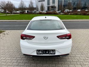 OPEL Insignia 2.0 D Business Edition Aut. Navi+Led