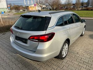 OPEL Astra 1.6 D Business StartStop Aut. Navi+Shz+Pdc