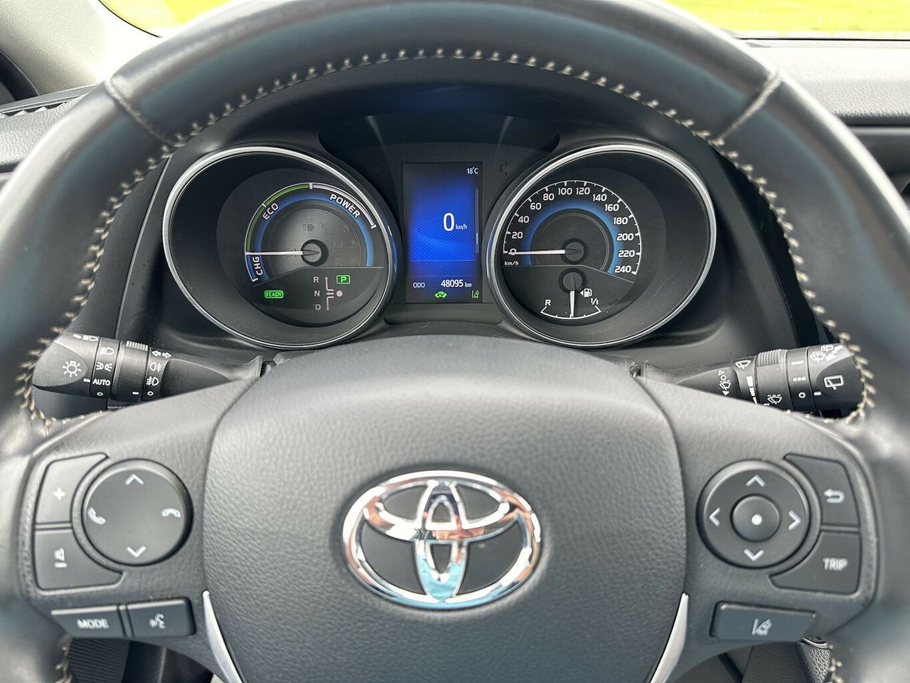 TOYOTA Auris Touring Sports