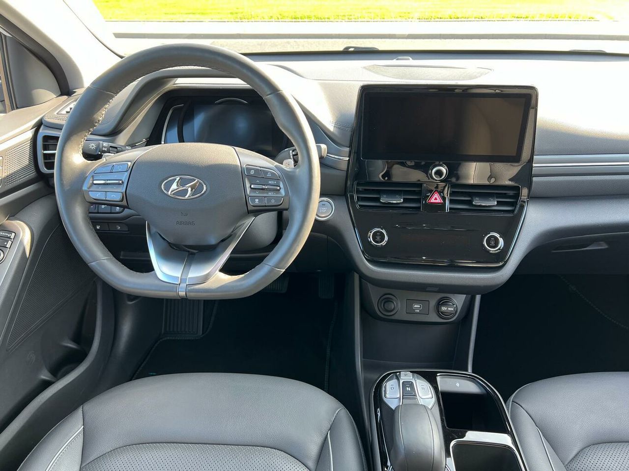 HYUNDAI IONIQ