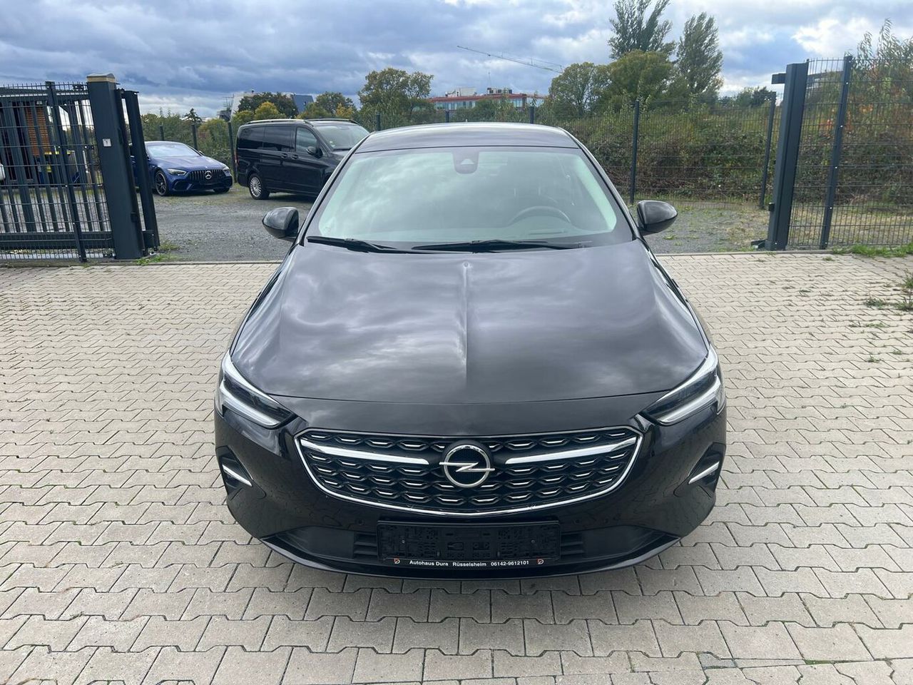 OPEL Insignia 2.0 D Elegance Aut. Navi+Led+Kamera