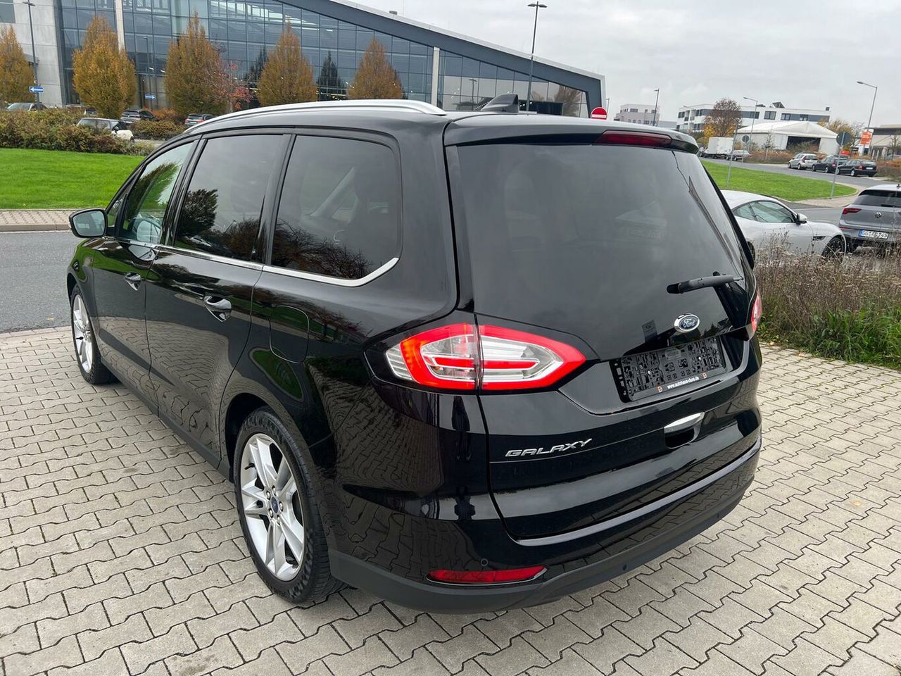 FORD Galaxy 2.0 EcoBlue BiTurbo Titanium Aut. Navi