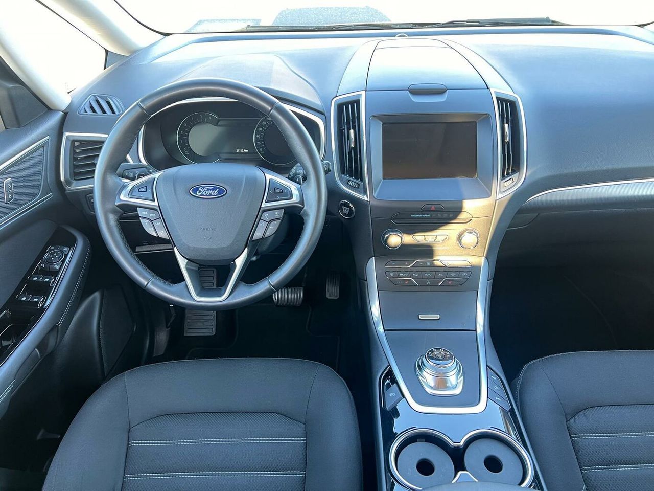 FORD Galaxy 2.0 EcoBlue Titanium Aut. Navi+Kamera+Shz