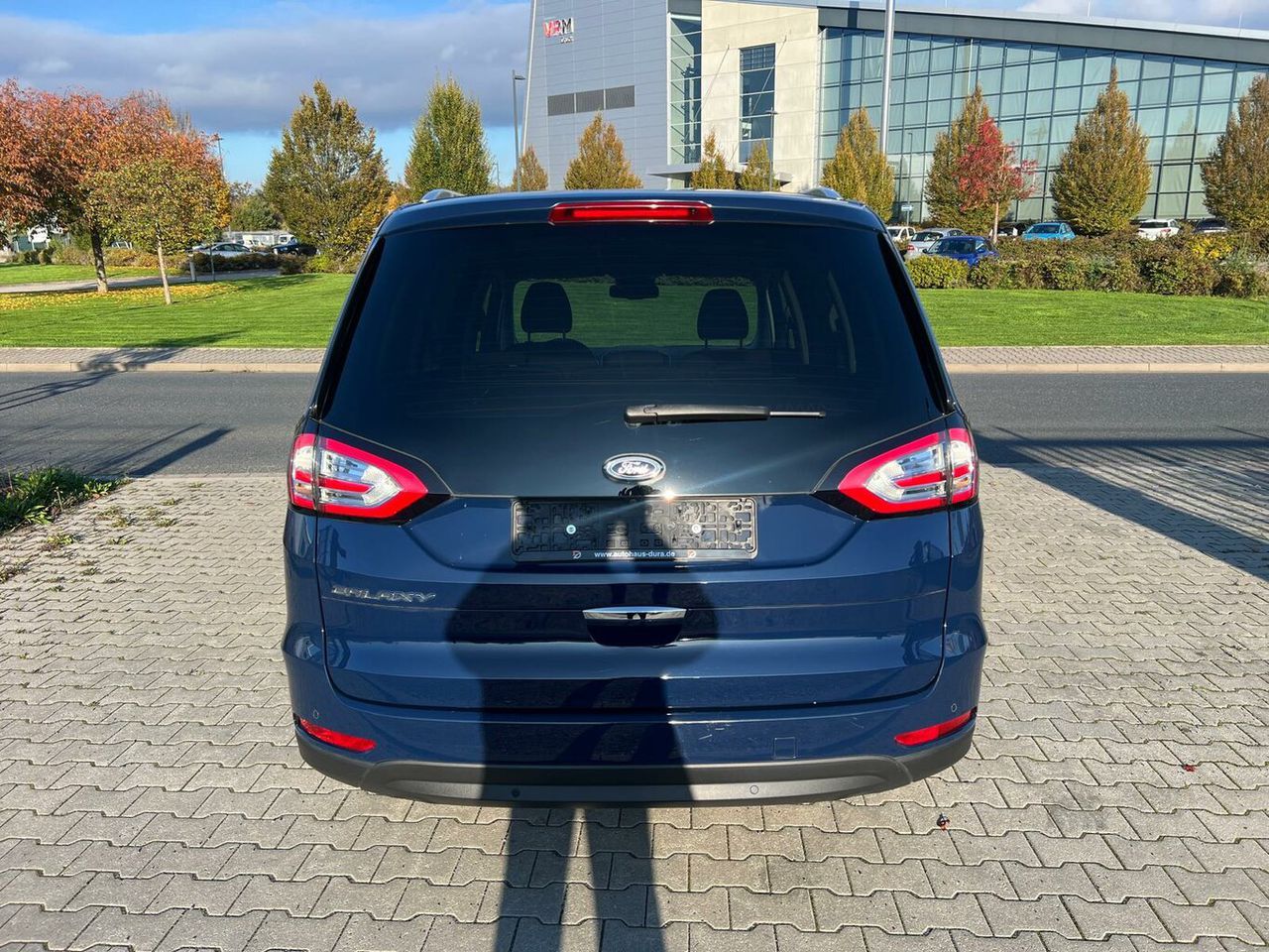 FORD Galaxy 2.0 EcoBlue Titanium Aut. Navi+Kamera+Shz