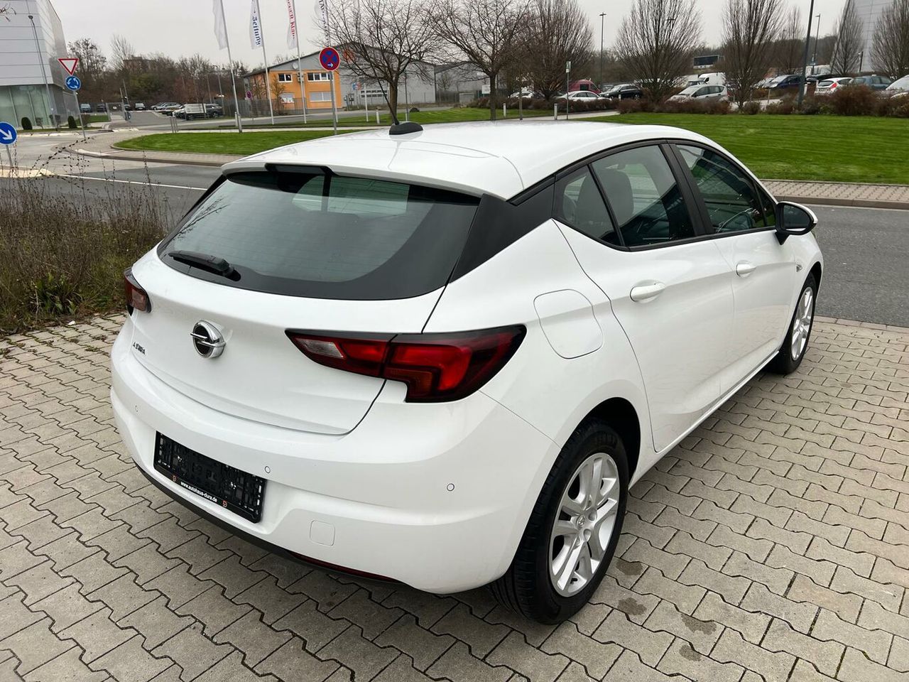 OPEL Astra 1.6 D Business StartStop Navi+Shz+Pdc