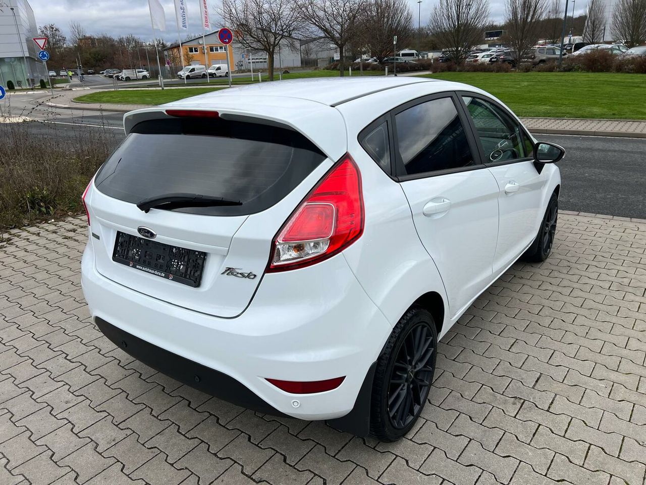 FORD Fiesta 1.0 EcoBoost Sync Edition Klima+Shz+Alu