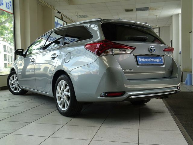 TOYOTA Auris Touring Sports