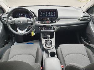 HYUNDAI i30 Kombi 1.6 CRDI 48V-Hybrid DCT Trend