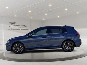 VW Golf VIII 1.5 eTSI DSG ACC LED Navi Pano Kamera
