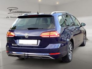 VW Golf Variant