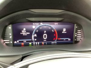 SKODA Kamiq 1.5 TSI DSG Style ACC LED Vorbe.AHK Kamera