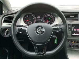 VW Golf VII 1.4 TSI DSG Comfortline GRA Pano SHZ PDC