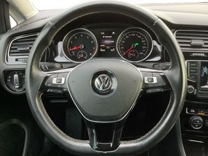 VW Golf VII 1.4 TSI DSG Cup AHK GRA Keyless SHZ PDC