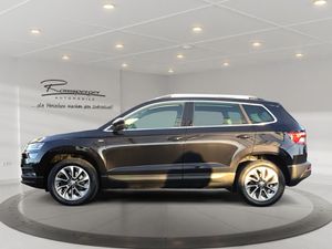 SKODA Karoq 2.0 TDI DSG Clever 4x4 AHK ACC LED Navi Kamera