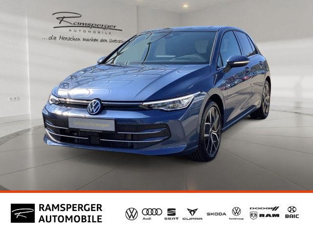 VW Golf VIII 1.5 eTSI DSG ACC LED Navi Pano Kamera