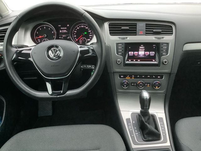 VW Golf VII 1.4 TSI DSG Comfortline GRA Pano SHZ PDC