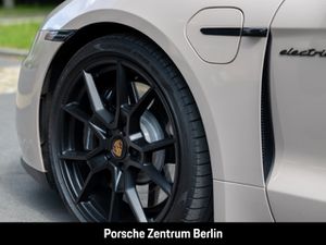 PORSCHE Taycan GTS Sport Turismo Head-Up PSCB Burmester