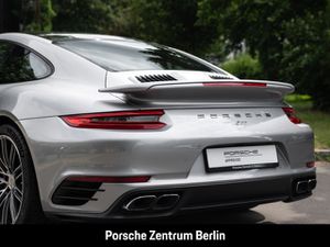 PORSCHE 991