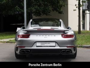 PORSCHE 991