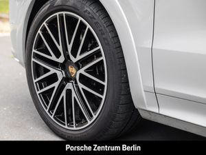 PORSCHE Cayenne S E-Hybrid Head-Up SportDesign 22-Zoll