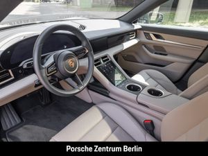 PORSCHE Taycan Sport Turismo BOSE Nachtsichtassistent