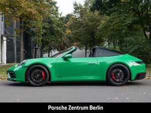 PORSCHE 992 911 Targa 4 GTS 1.Hand PDCC Nachtsicht BOSE