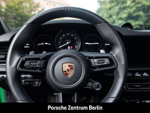 PORSCHE 992 911 Targa 4 GTS 1.Hand PDCC Nachtsicht BOSE