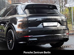 PORSCHE Cayenne GTS Sportabgas BOSE LED-Matrix 21-Zoll