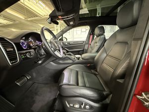 PORSCHE Cayenne GTS PDCC Standh. AHK Massage Pano 2 J.-G