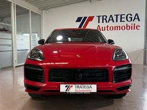 PORSCHE Cayenne GTS PDCC Standheizung AHK Pano Approved