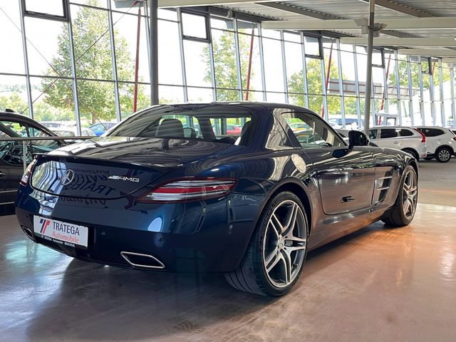 MERCEDES-BENZ SLS AMG Coupe - Deutsch 1. Hand Carbon