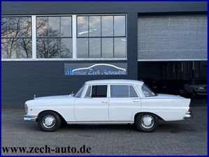 MERCEDES-BENZ 230 S W111 * Bildschön * Geringe Laufleistung