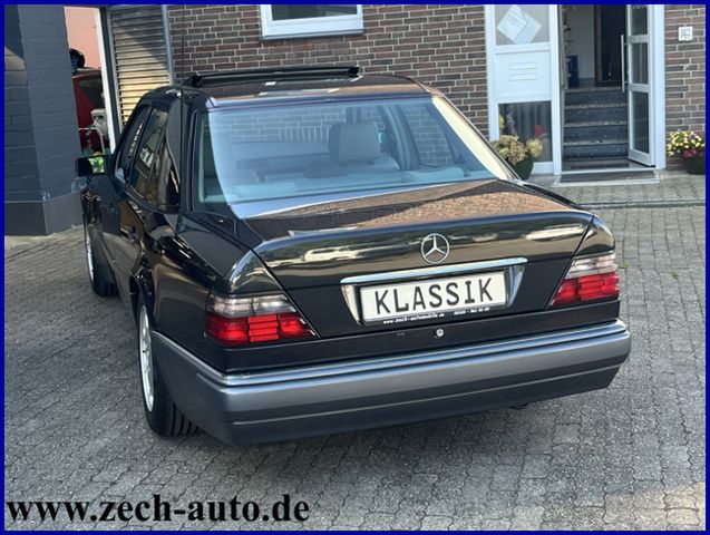 MERCEDES-BENZ E 500 W 124