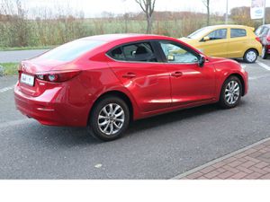 MAZDA 3 Center-Line