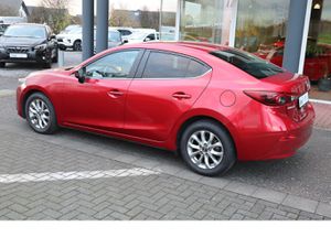 MAZDA 3 Center-Line