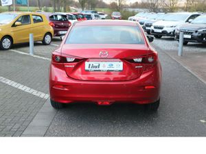 MAZDA 3 Center-Line