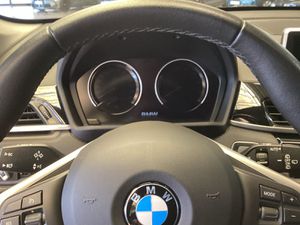 BMW X1 xDrive20i Sport Line HiFi DAB LED Navi AHK